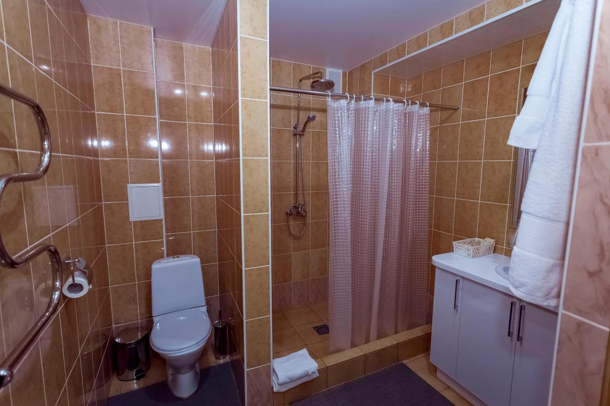 Kurmet Hotel Oral Bagian luar foto